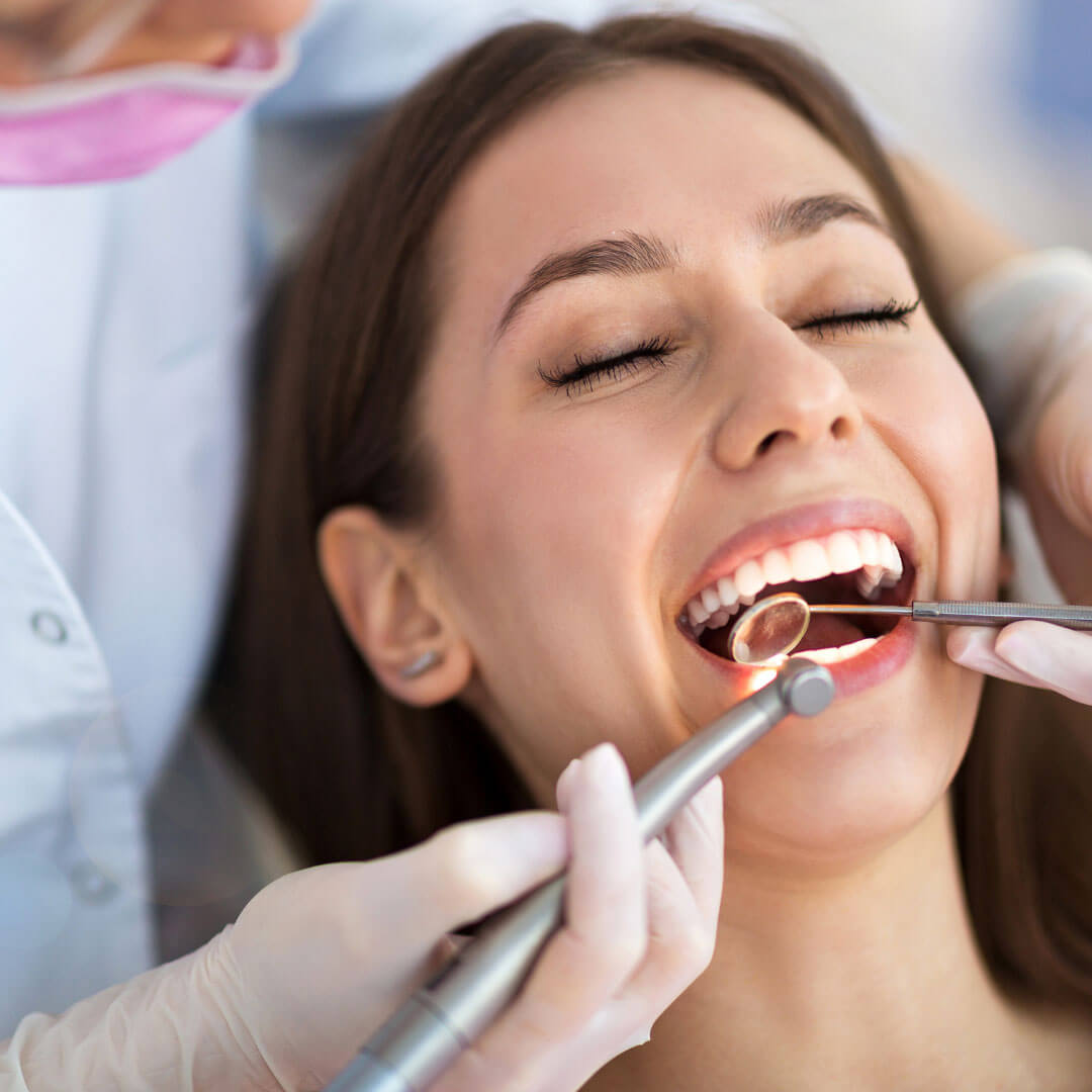 The Relationship Between Straight Teeth and Good Hygiene - Ascent Dental  Care